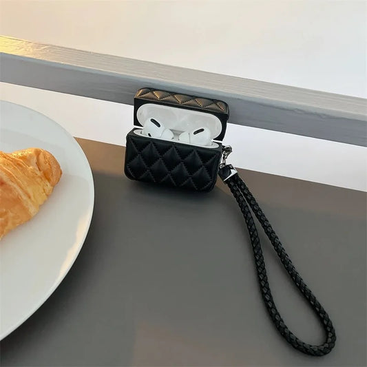 Victoria Quilted Case