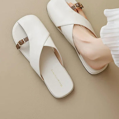 Nefari Crossover Sculpted Sandals