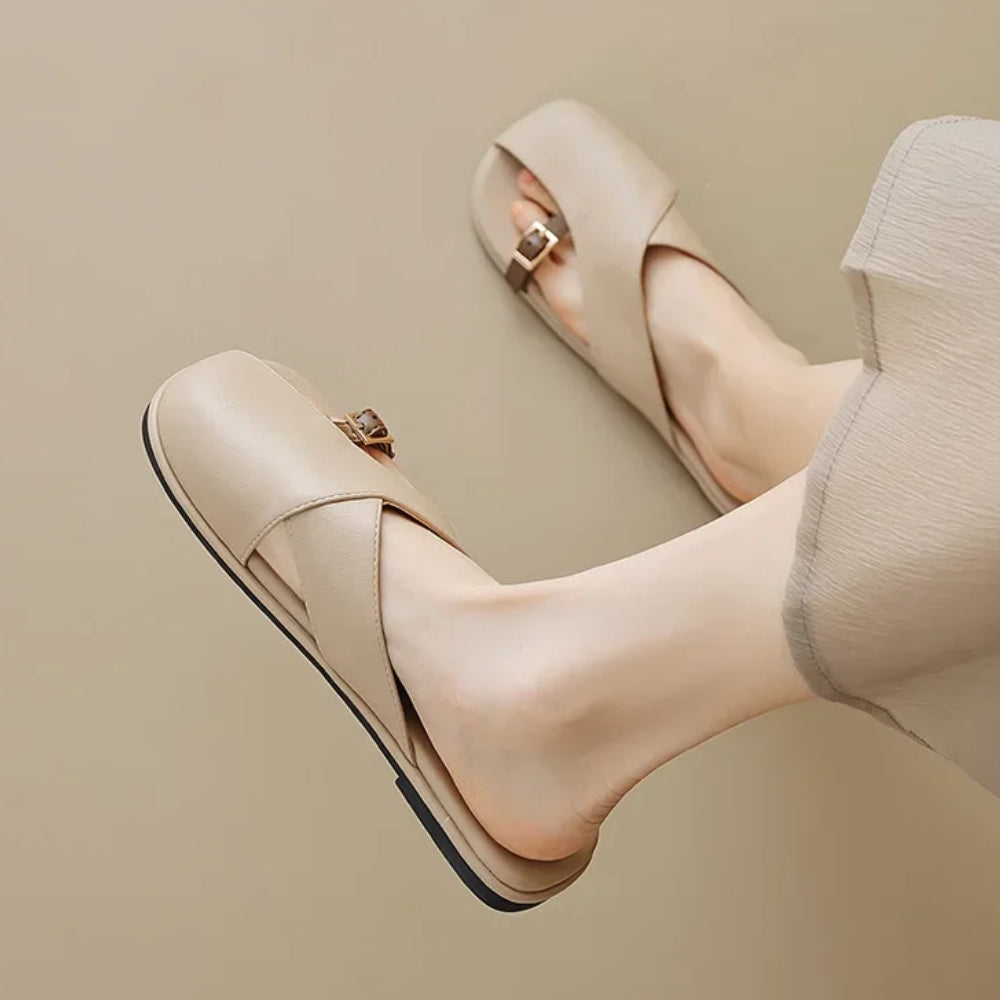 Nefari Crossover Sculpted Sandals