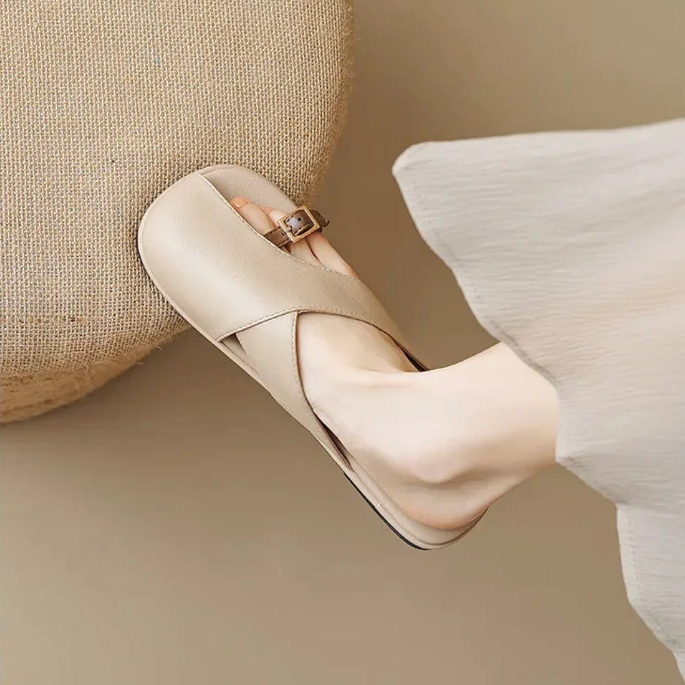 Nefari Crossover Sculpted Sandals