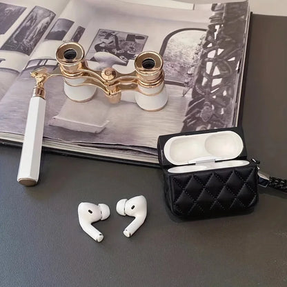 Victoria Quilted Case