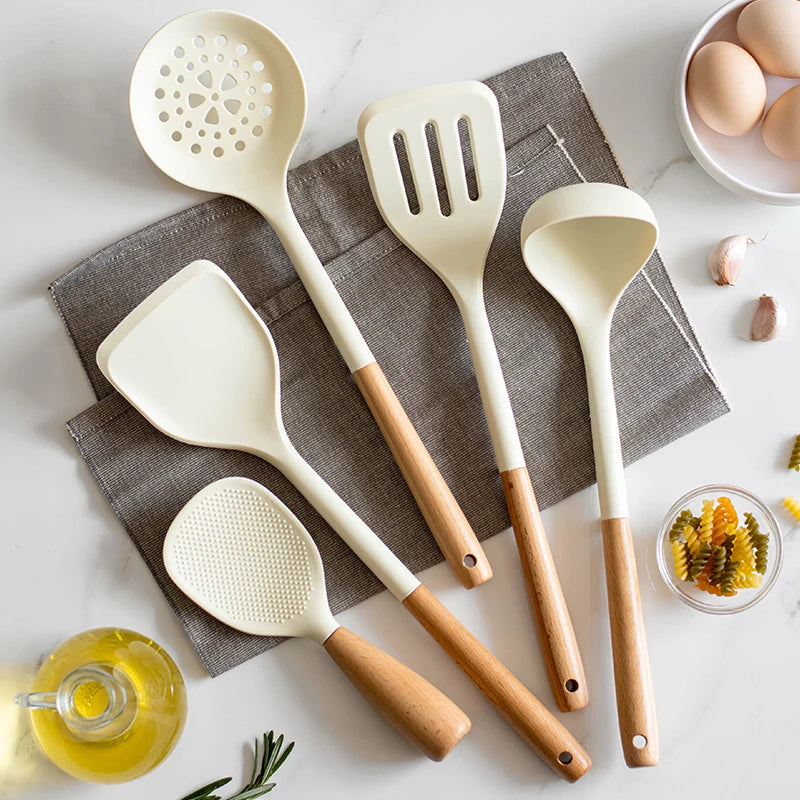 Verda Wooden & Silicone Cooking Utensil Set